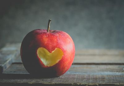 ELMANIN ŞEKİL ALMA ÖYKÜSÜ