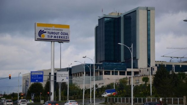 İnönü Üniversitesi karaciğer naklinde Avrupa'da bir numara