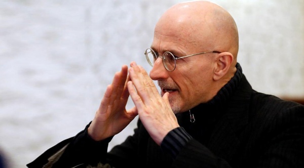 Dünyanın ilk kafa nakli başarıyla gerçekleştirildi!